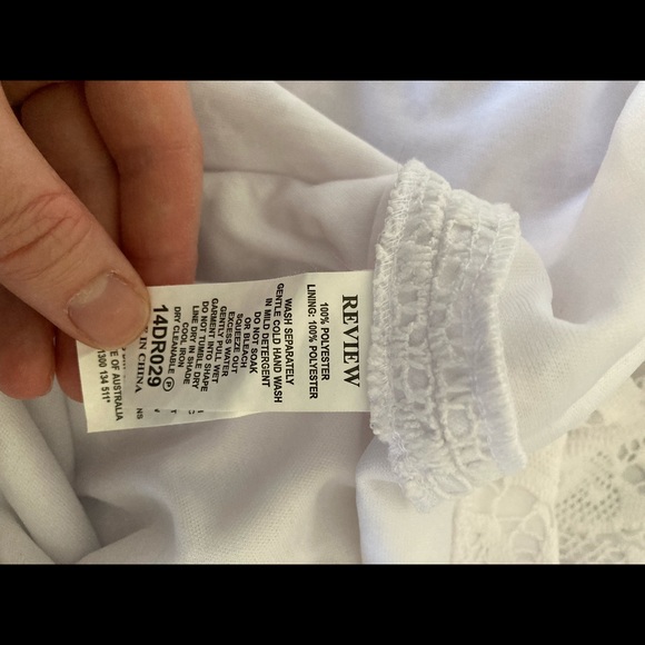 Review Lace Dress Size 10 - Picture 6 of 6